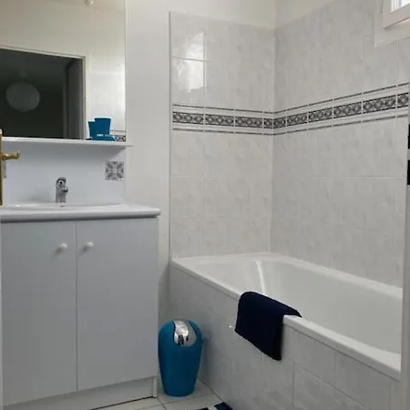 Belle Maison 3 Avec Jardin Et Piscine Saint-pierre D'oleron Ocean Lili's Eyes בית נופש *